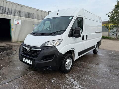 Vauxhall Movano Panel Van 2.2 CDTi 3500 BiTurbo Dynamic FWD L2 H2 Euro 6 (s/s) 5dr