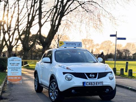 Nissan Juke SUV 1.6 Tekna CVT Euro 5 5dr