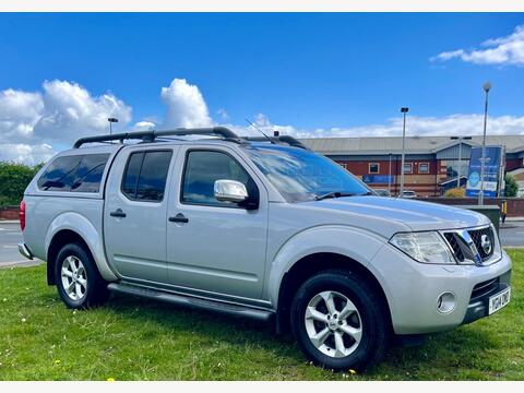 Nissan Navara Pickup 2.5 dCi Tekna 4WD Euro 5 4dr