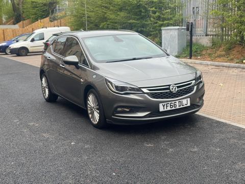 Vauxhall Astra Hatchback 1.4i Turbo Elite Nav Euro 6 5dr