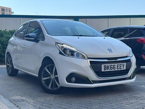 Peugeot 208 Hatchback 1.2 PureTech Active Design Lime Euro 6 5dr