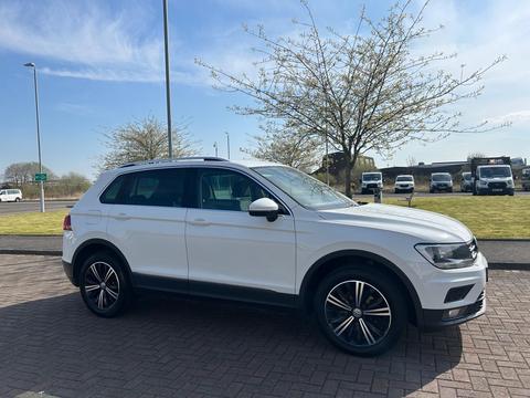 Volkswagen Tiguan SUV 2.0 TDI SE Navigation 4Motion Euro 6 (s/s) 5dr