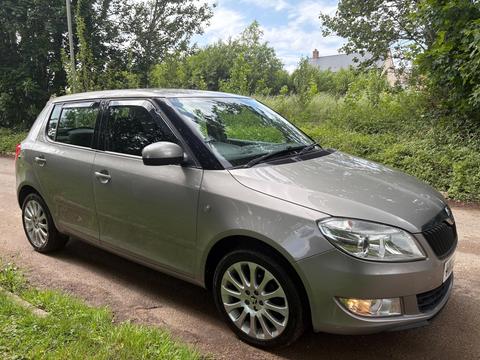 Skoda Fabia Hatchback 1.6 TDI Elegance Euro 5 5dr