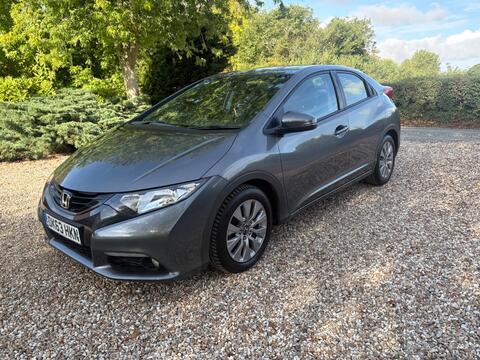 Honda Civic Hatchback 1.6 i-DTEC ES-T Euro 5 (s/s) 5dr