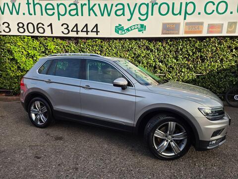 Volkswagen Tiguan SUV 2.0 TSI SEL DSG 4Motion Euro 6 (s/s) 5dr