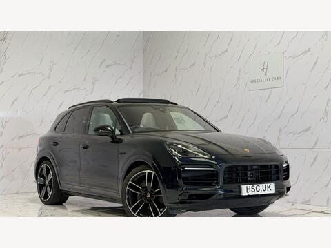 Porsche Cayenne SUV 3.0 V6 E-Hybrid 17.9kWh Platinum Edition TiptronicS 4WD Euro 6 (s/s) 5dr (3.6kW Charger)
