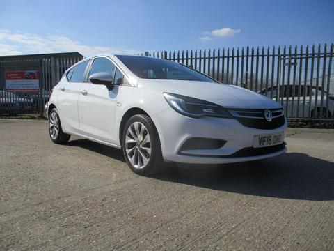 Vauxhall Astra Hatchback 1.4i Turbo Tech Line Euro 6 5dr