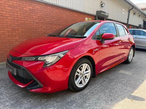 Toyota Corolla Hatchback 1.8 VVT-h Icon Tech CVT Euro 6 (s/s) 5dr