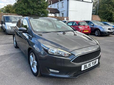 Ford Focus Hatchback 1.0T EcoBoost Zetec Euro 6 (s/s) 5dr