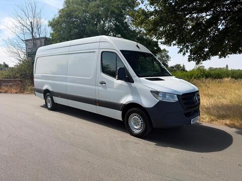 Mercedes-Benz Sprinter Panel Van 2.0 315 CDI Progressive RWD L3 H2 Euro 6 (s/s) 5dr