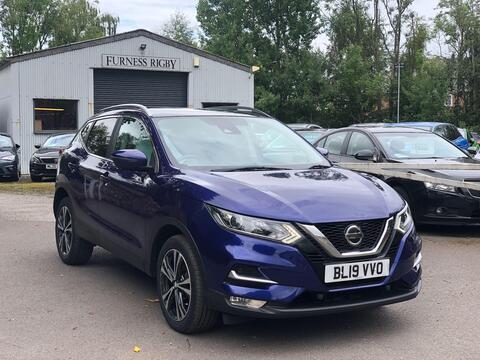 Nissan Qashqai SUV 1.3 DIG-T N-Connecta Euro 6 (s/s) 5dr