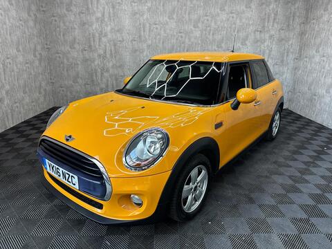 MINI Hatch Hatchback 1.5 Cooper D Euro 6 (s/s) 5dr
