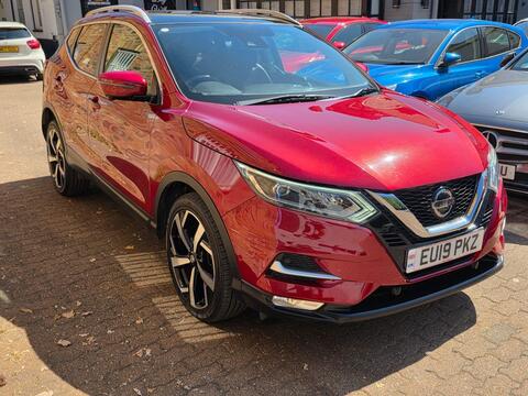 Nissan Qashqai SUV 1.3 DIG-T Tekna DCT Auto Euro 6 (s/s) 5dr