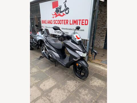 Suzuki Burgman Street 125EX Scooter 125 CVT Euro 5