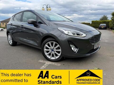 Ford Fiesta Hatchback 1.0T EcoBoost Titanium Euro 6 (s/s) 5dr