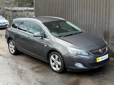 Vauxhall Astra Estate 2.0 CDTi ecoFLEX SRi Sports Tourer Euro 5 (s/s) 5dr