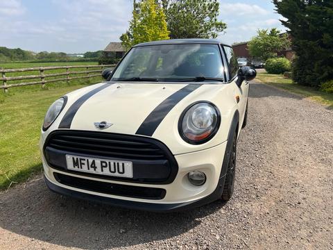 MINI Hatch Hatchback 1.5 Cooper Euro 6 (s/s) 3dr