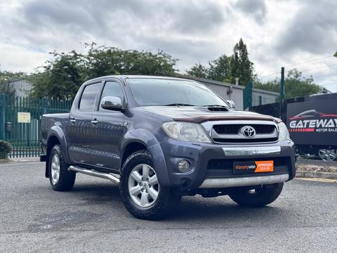 Toyota Hilux Pickup 3.0 D-4D Invincible 4WD 4dr