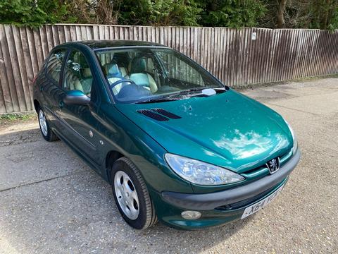 Peugeot 206 Hatchback 1.4 Roland Garros 5dr (a/c)