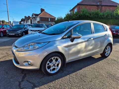 Ford Fiesta Hatchback 1.25 Zetec 5dr