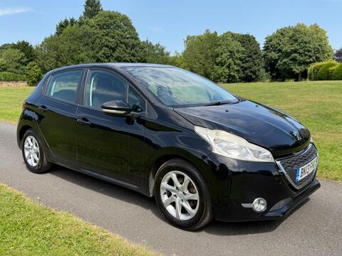 Peugeot 208 Hatchback 1.2 VTi Active Euro 5 5dr
