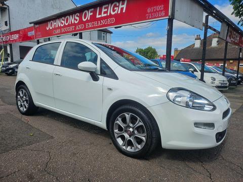 Fiat Punto Hatchback 1.4 Easy + Euro 6 (s/s) 5dr