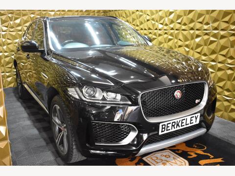Jaguar F-PACE SUV 3.0 D300 V6 S Auto AWD Euro 6 (s/s) 5dr