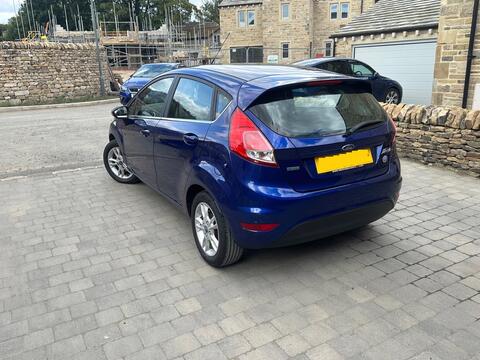2017 Ford Fiesta, photograph 4