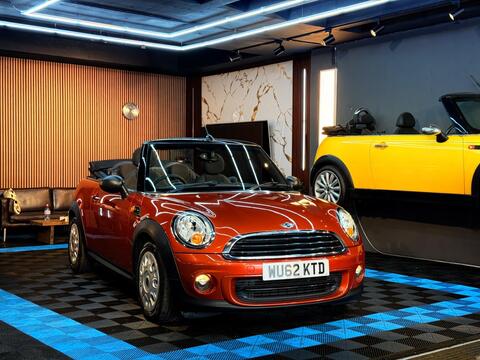 MINI Convertible Convertible 1.6 One Auto Euro 5 2dr