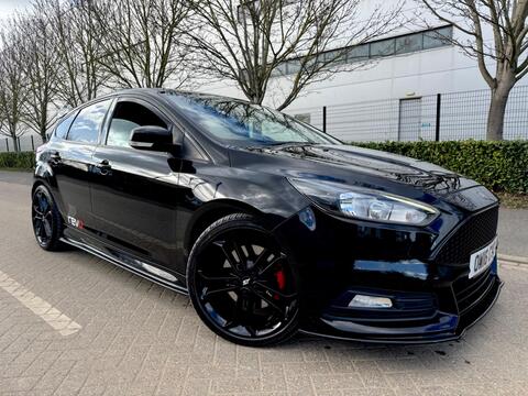 Ford Focus Hatchback 2.0T EcoBoost ST-2 Euro 6 (s/s) 5dr