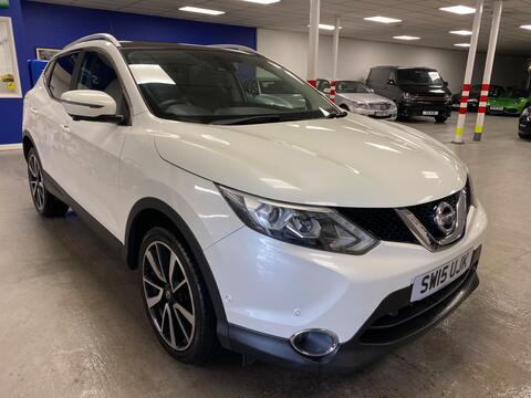 Nissan Qashqai SUV 1.6 DIG-T Tekna 2WD Euro 6 (s/s) 5dr