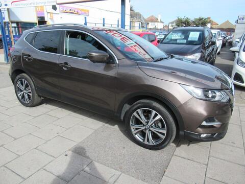 Nissan Qashqai SUV 1.6 dCi N-Connecta XTRON Euro 6 (s/s) 5dr