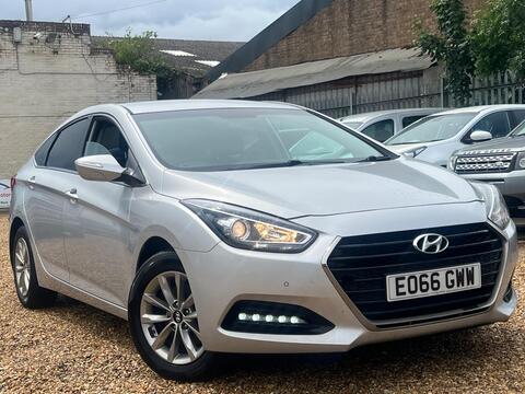 Hyundai i40 Saloon 1.7 CRDi Blue Drive SE Nav Euro 6 (s/s) 4dr