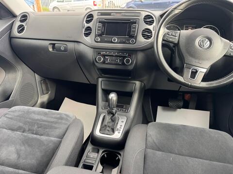 Volkswagen Tiguan SUV 2.0 TDI BlueMotion Tech Match DSG 4WD Euro 5 (s/s) 5dr