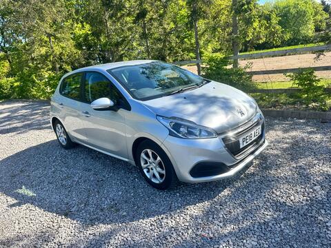 Peugeot 208 Hatchback 1.2 PureTech Active Euro 6 5dr