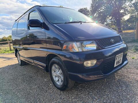 Toyota HiAce MPV TOYOTA HIACE 8 SEATER REGIUS 3.0 AUTO