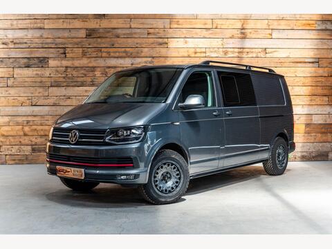 Volkswagen Transporter Combi Van 2.0 TDI T32 BlueMotion Tech Highline Kombi FWD LWB Euro 6 (s/s) 5dr
