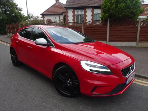 Volvo V40 Hatchback 2.0 D2 R-Design Pro Euro 6 (s/s) 5dr