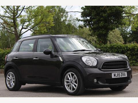 MINI Countryman SUV 2.0 Cooper D Auto Euro 5 5dr