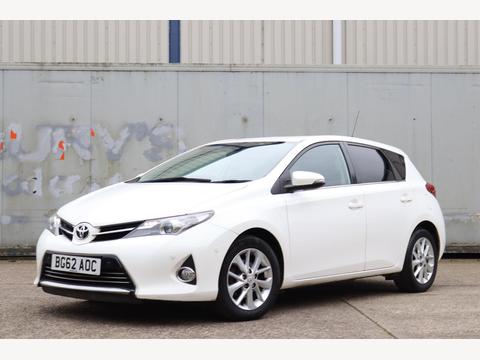 Toyota Auris Hatchback 1.4 D-4D Excel Euro 5 (s/s) 5dr