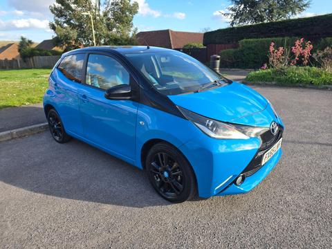 Toyota AYGO Hatchback 1.0 VVT-i x-cite Euro 6 5dr