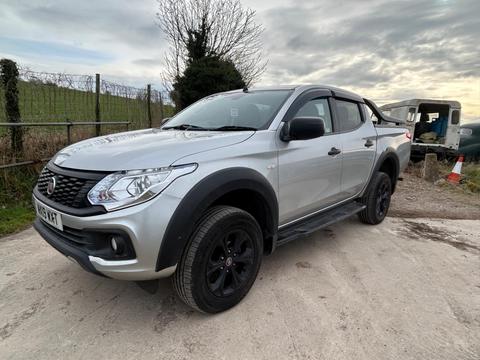 Fiat Fullback Pickup 2.4D Cross 4WD Euro 6 4dr