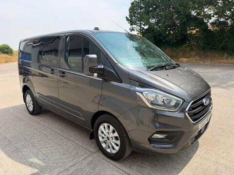Ford Transit Custom Combi Van 2.0 300 EcoBlue Limited Crew Van L1 H1 Euro 6 (s/s) 5dr (6 Seat)