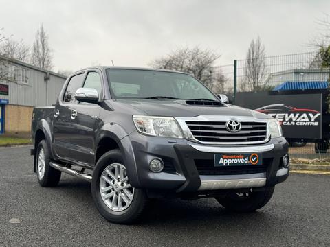 Toyota Hilux Pickup 3.0 D-4D Invincible Auto 4WD 4dr