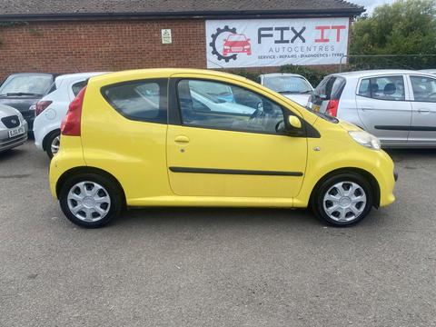 Peugeot 107 Hatchback 1.0 12V Urban Euro 4 3dr