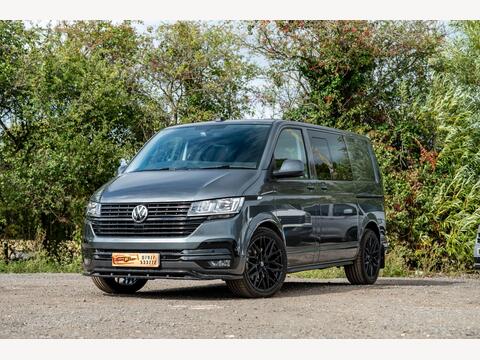 Volkswagen Transporter Combi Van 2.0 TDI T32 Highline Kombi DSG FWD SWB Euro 6 (s/s) 5dr