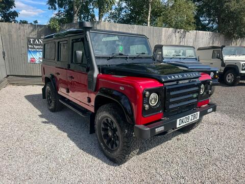 Land Rover Defender 110 SUV 2.4 TDCi County Station Wagon 4WD MWB Euro 4 5dr