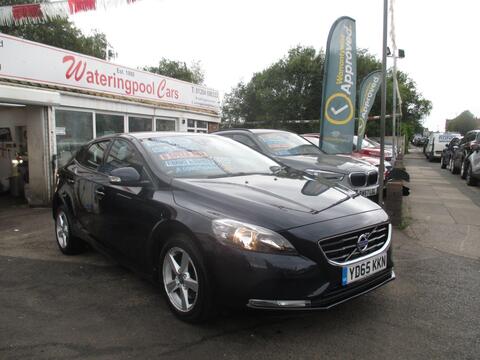 Volvo V40 Hatchback 2.0 D2 ES Nav Euro 6 (s/s) 5dr