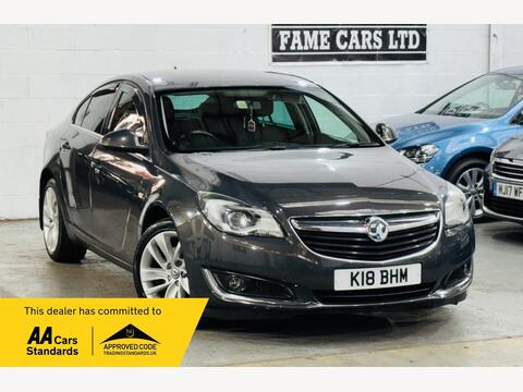 Vauxhall Insignia Hatchback 2.0 CDTi SRi Nav Auto Euro 5 5dr