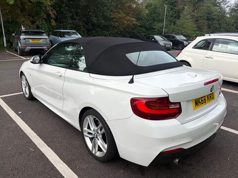 2016 BMW 2 Series, photograph 3